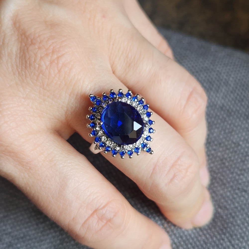New 925 Silver Oval Cut Blue Sapphire Diamond Ring for Women - Picture 2 of 12